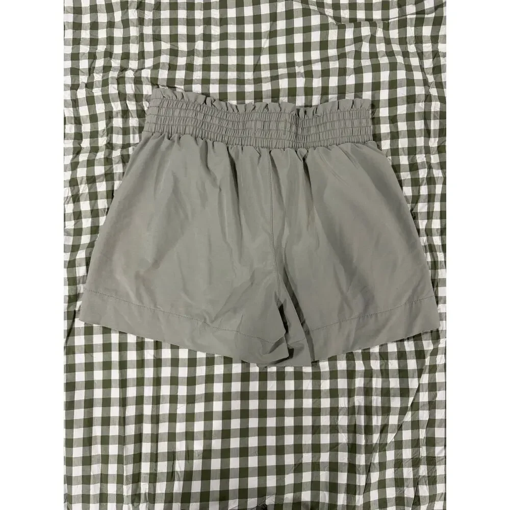 Abercrombie Sage Green Shorts - Picture 2 of 3